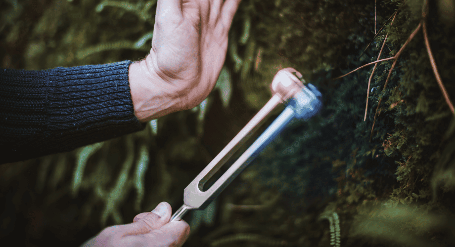 Tuning Forks for Healing | Helpful Guide to Wellbeing 2 Tuning Fork vibration
