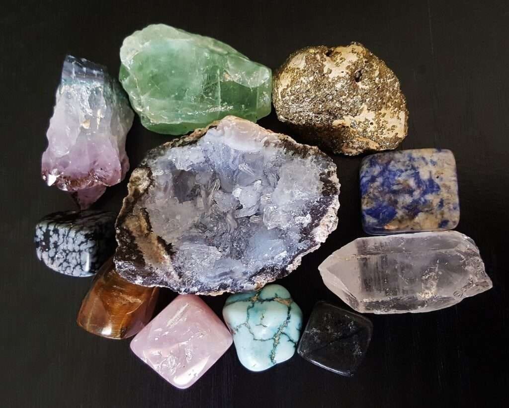 Crystals and their Meanings | How to Guide with Pictures 3 Different types of crystals and stones